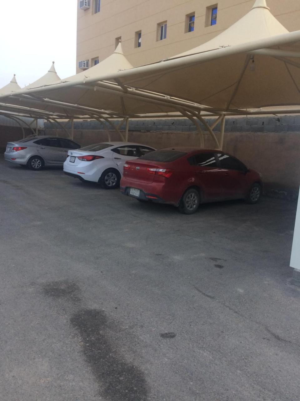 الخربوش للشقق المخدومة Ḩafar al Bāţin Esterno foto